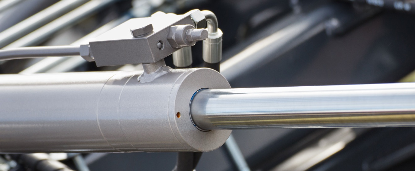Precision-machined aerospace actuator hardware